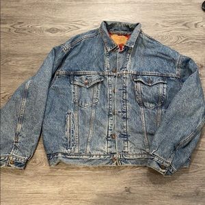 Vintage Levi’s Quilted Trucker Jean Jacket - 90s vibe!